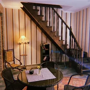 Away In Heart Of Апартаменты